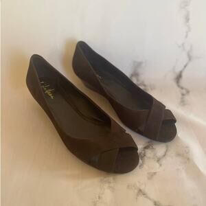 Cole Haan Air Elly Criss Cross Peep Toe Wedge Size 9